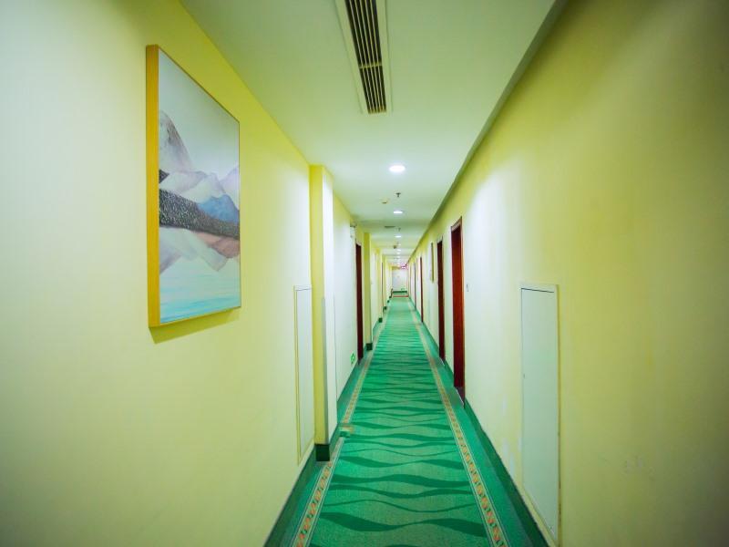 格林豪泰山东省潍坊市万达广场虞河路快捷酒店 外观 照片